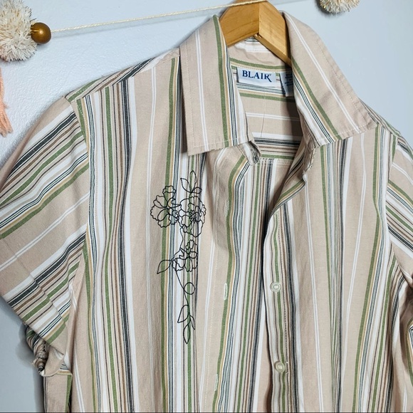 VINTAGE y2k striped button up embroidered popover - Picture 8 of 9